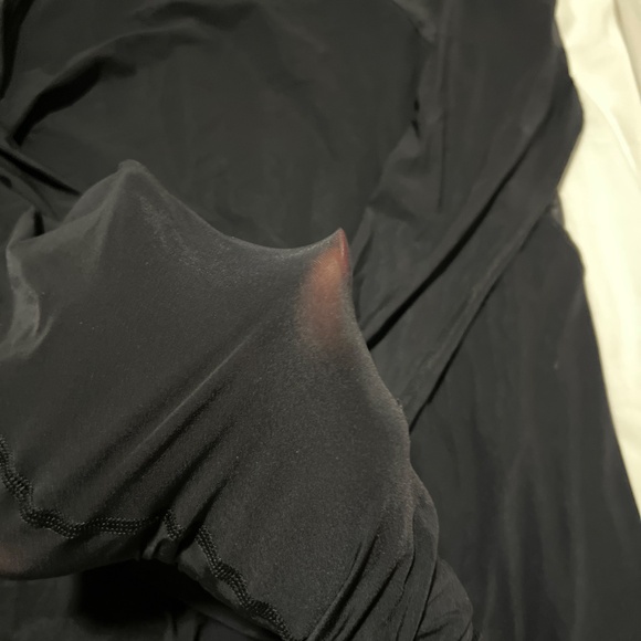 Lululemon sheer long sleeve upper back open shirt - Picture 4 of 4